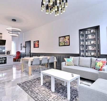 Les Appartements Fenelon Le Cateau-Cambresis Ngoại thất bức ảnh