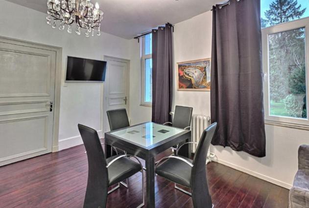 Les Appartements Fenelon Le Cateau-Cambresis Ngoại thất bức ảnh