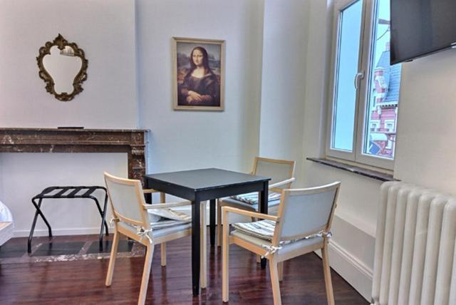 Les Appartements Fenelon Le Cateau-Cambresis Ngoại thất bức ảnh